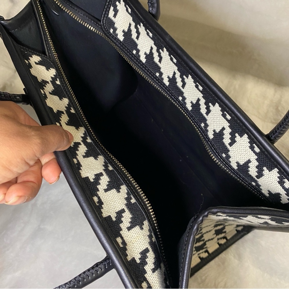 Excellent Condition Kate Spade Ella Houndstooth Jacquard
Tote Bag - Picture 13 of 16